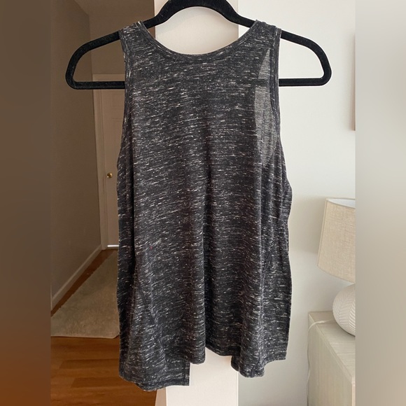 Yogalicious Tops - Yogalicious Black Open Bank Athletic Tank Top